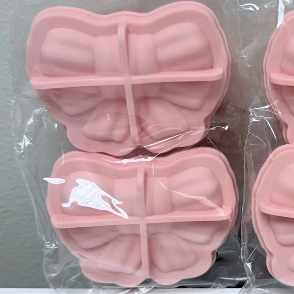 New Set of 4 Pink Bow Ice Molds from Target Bullseye Playground 2026 Collection